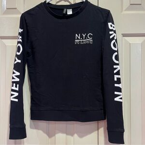 H&M NYC Brooklyn New York Spell Out Sleeve Sweatshirt Size XS Black